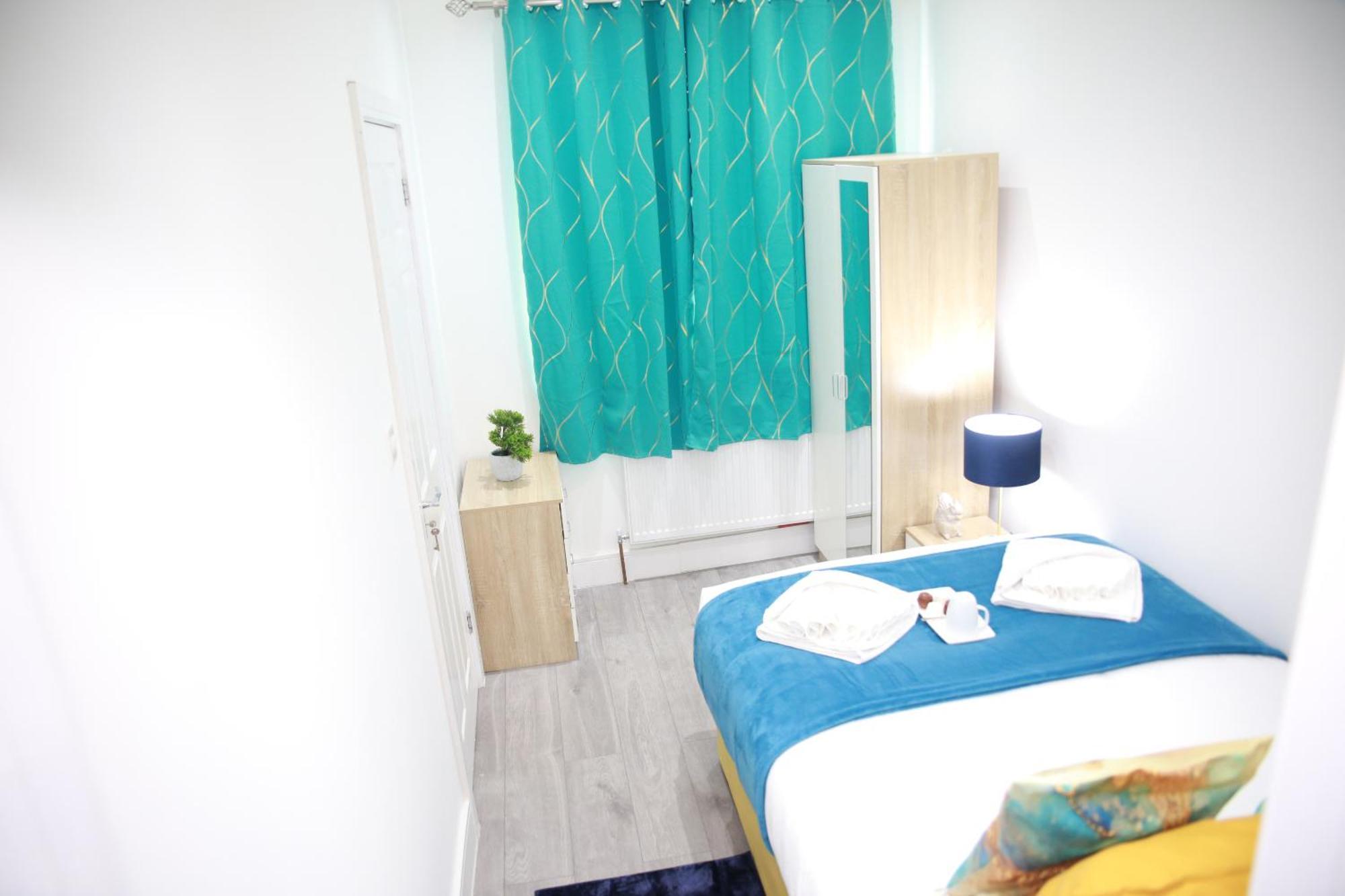 Deluxe 4 Bedroom House The Hyde ภายนอก รูปภาพ